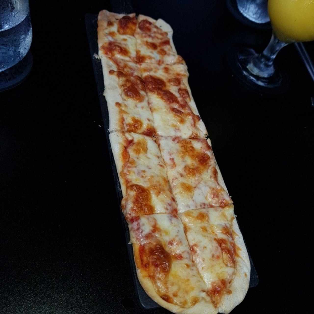 Gourmet pizza - Pizza margarita