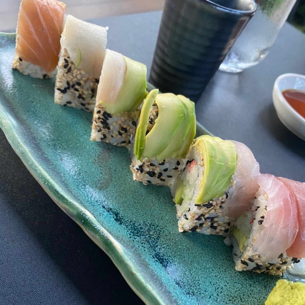 MAKI - RAINBOW ROLL