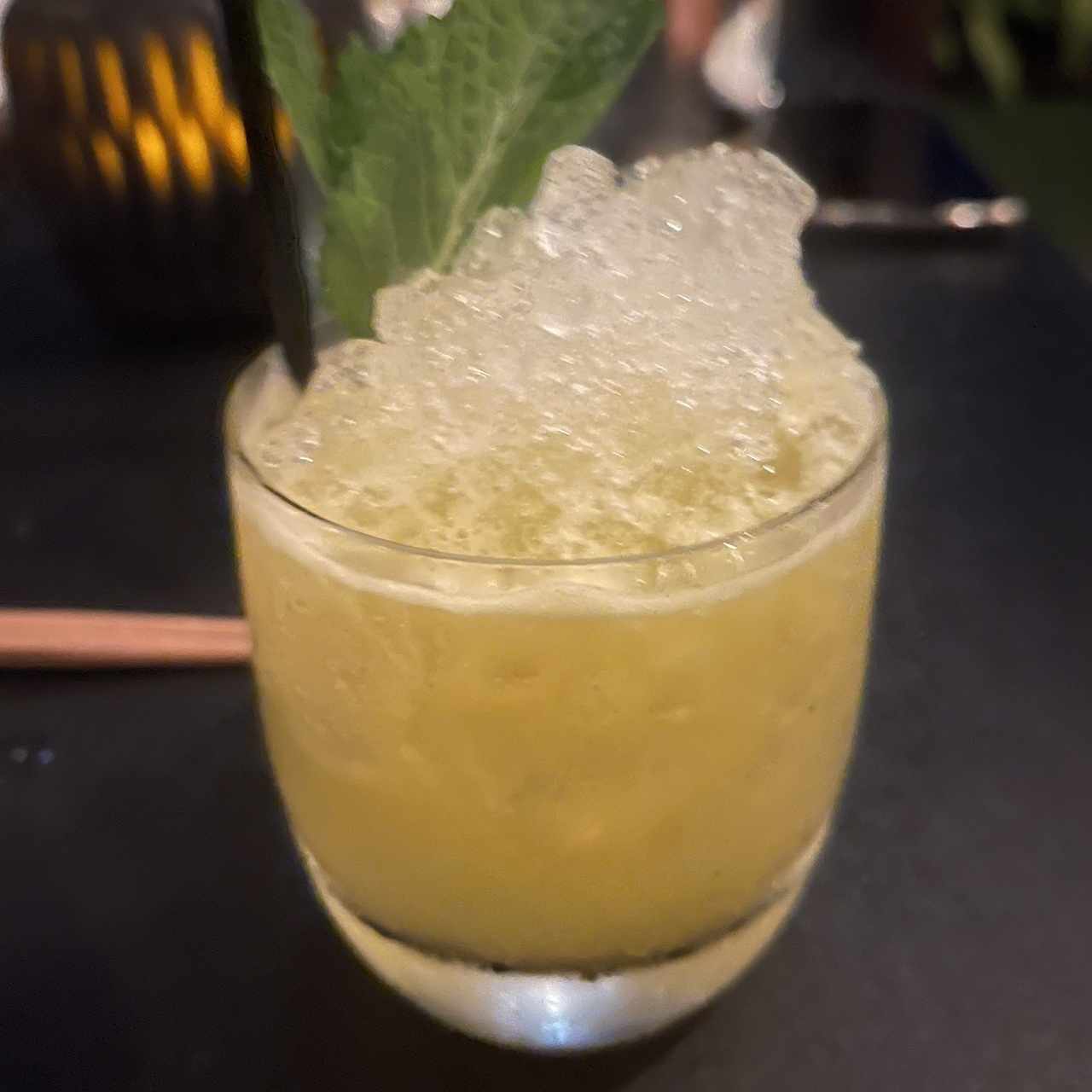 Cocktail de limon y maracuya 