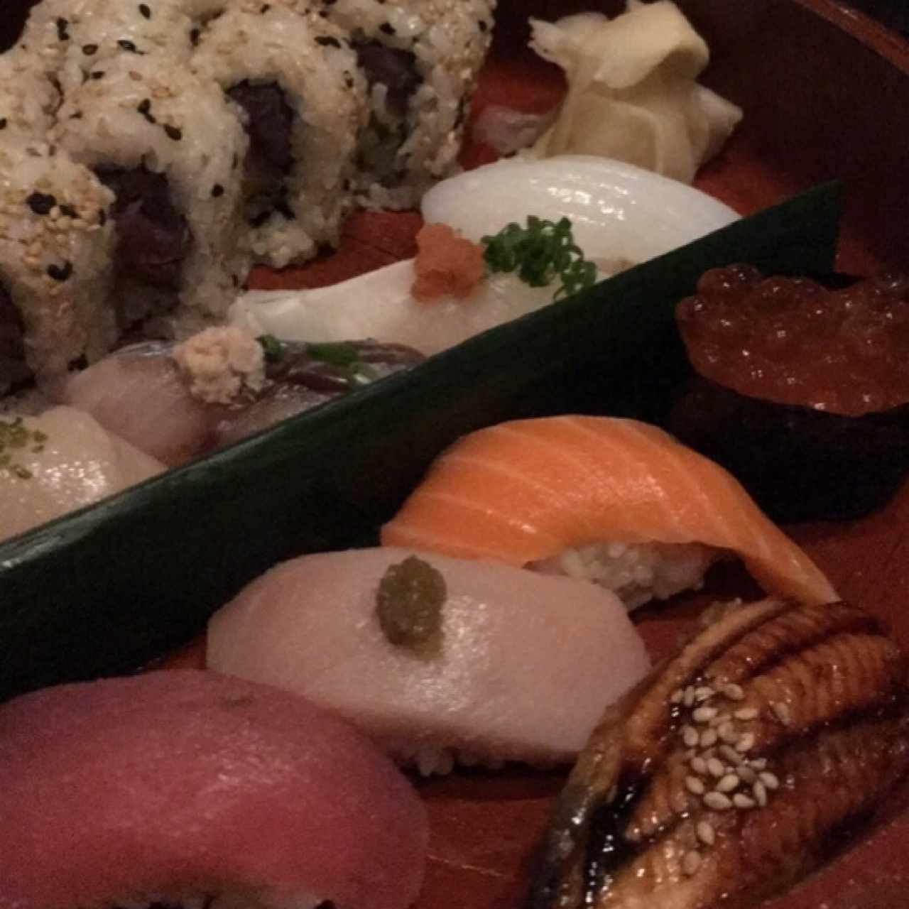 Sushi sampler