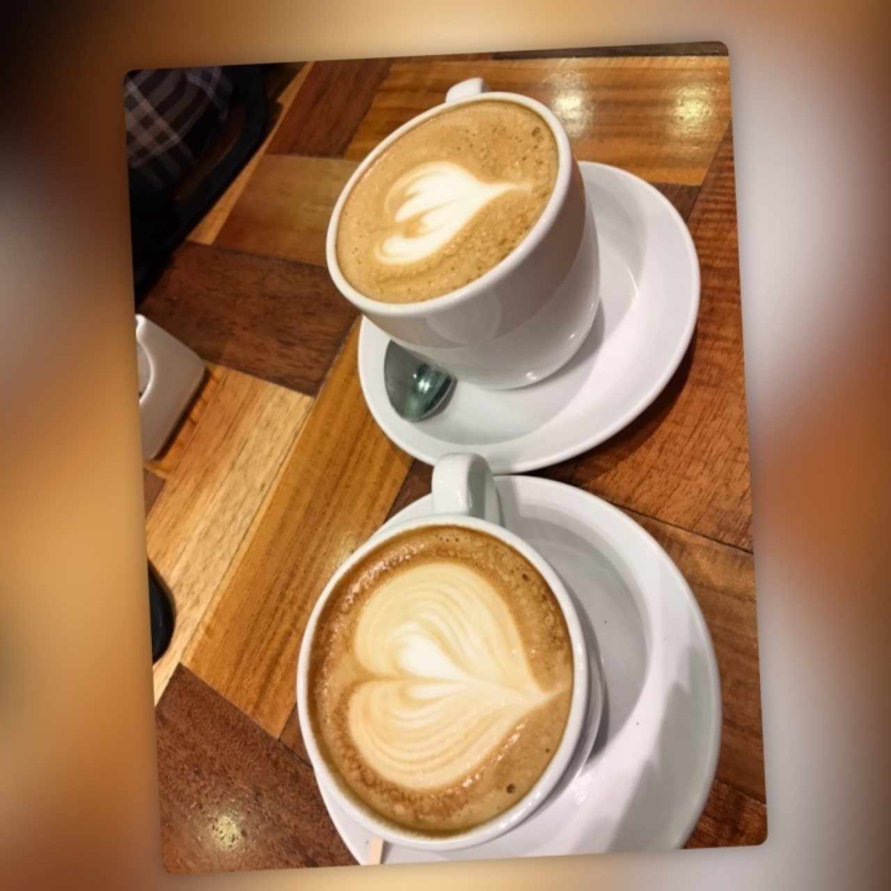 Cafe capuchino y café latte 