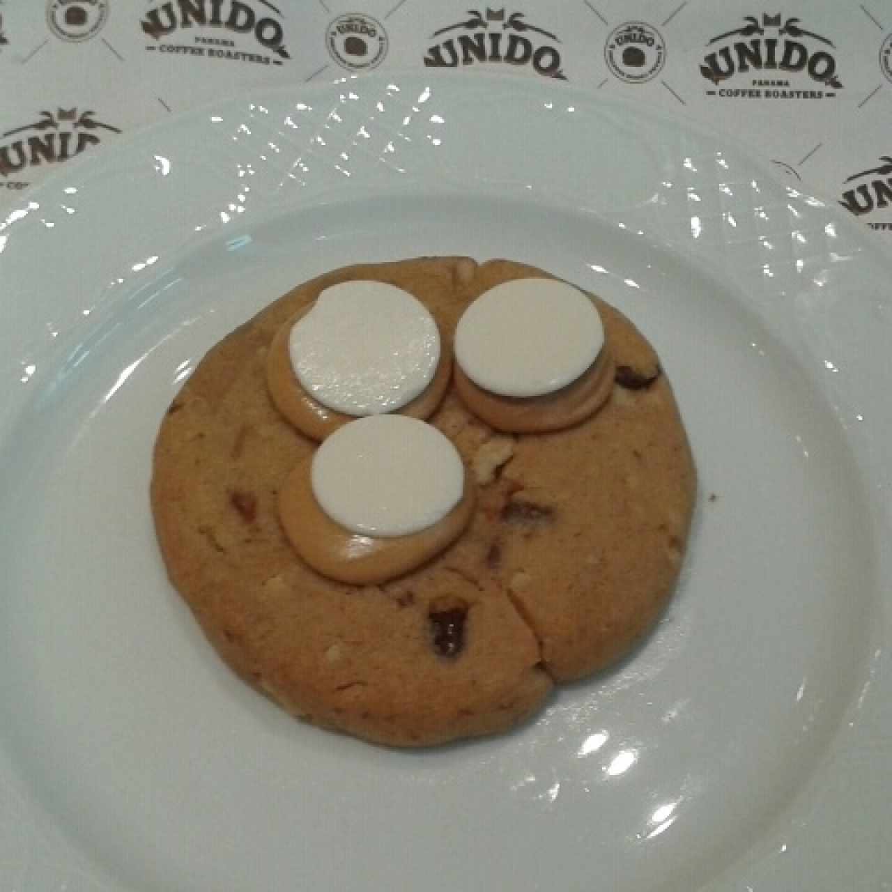 galleta de chispas de chocolate y mantequilla de mani! 