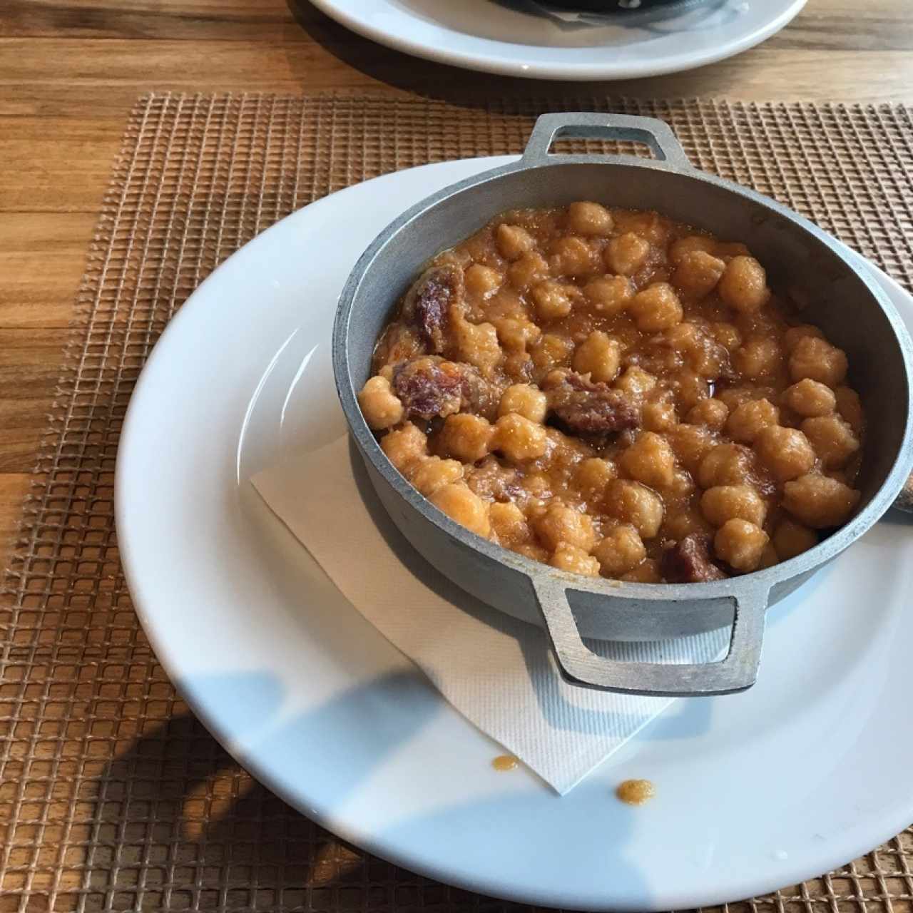 Garbanzos con chorizo