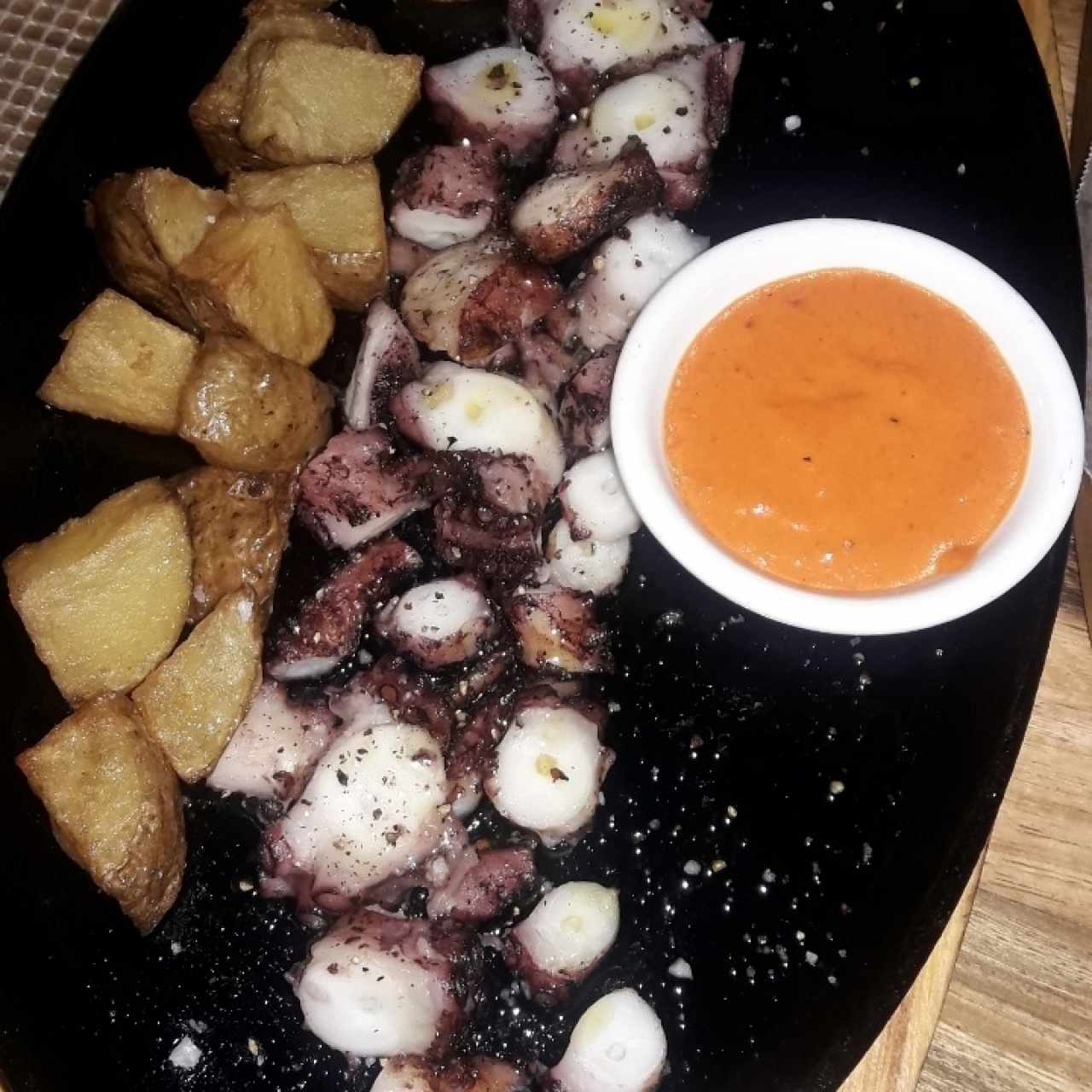 pulpo al carbón