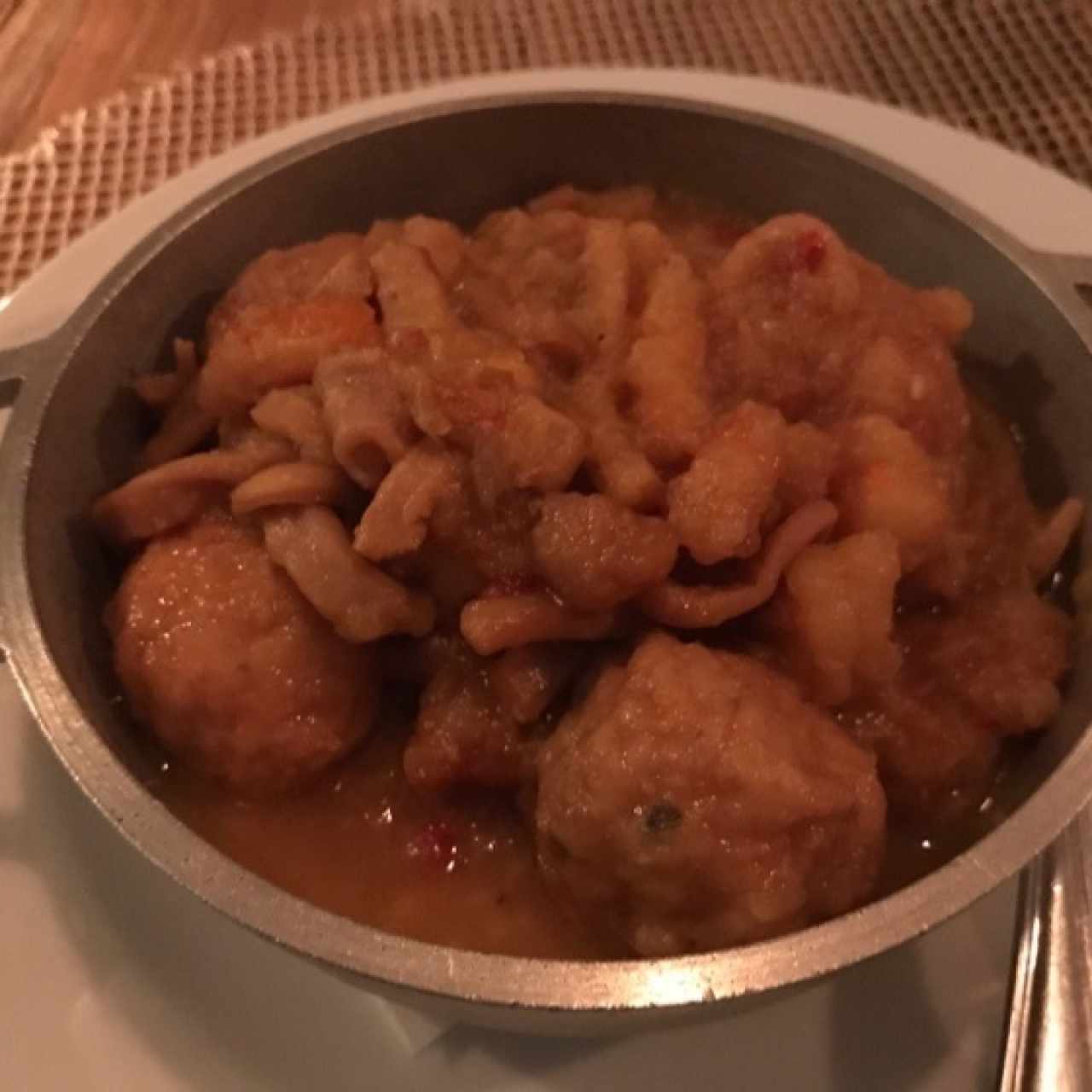 Albondigas de corvina y camarones 