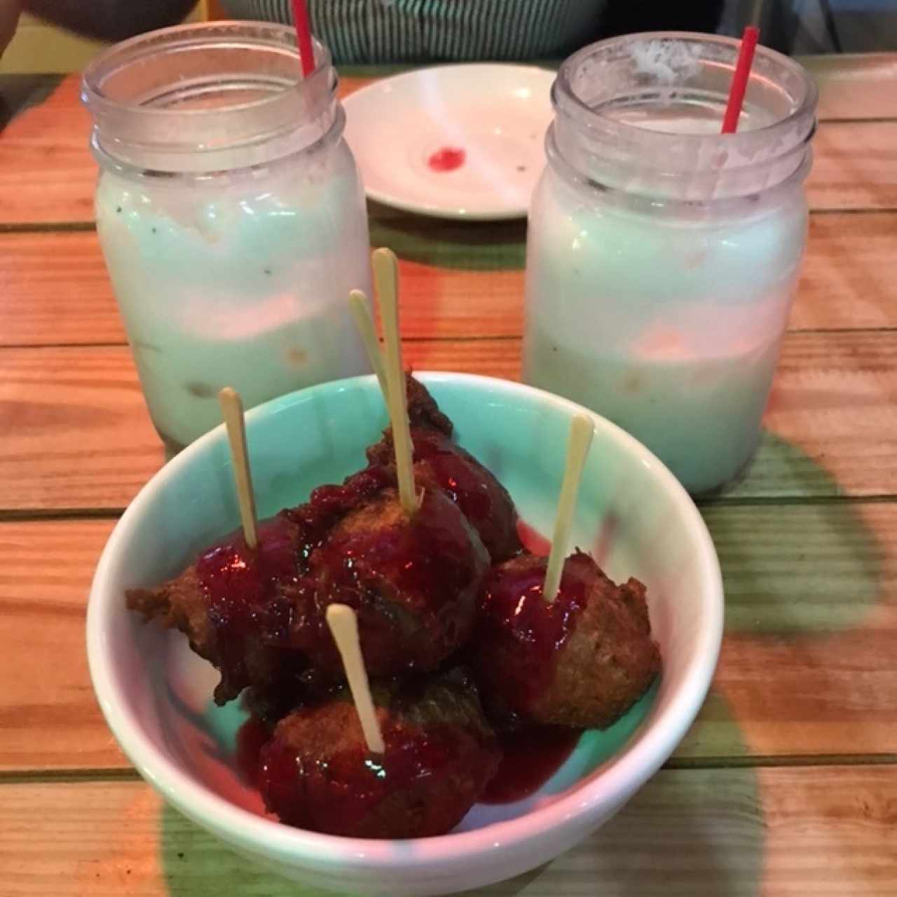 Torrejitas de Bacalao y Mojitos de Coco