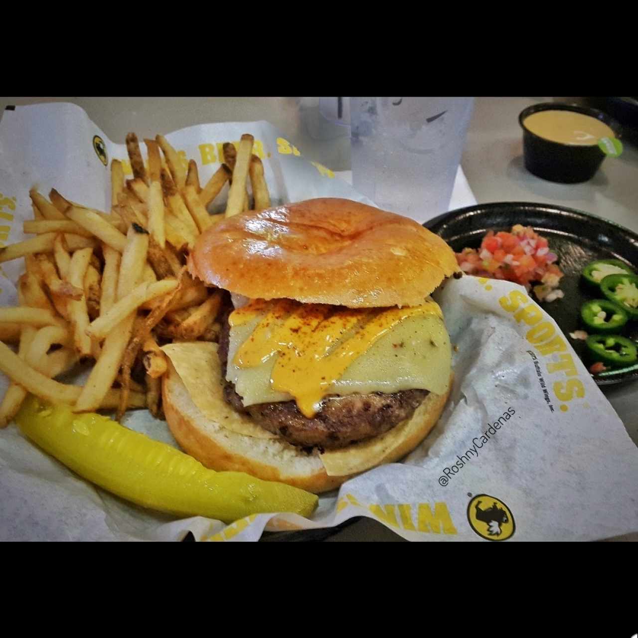 Screamin' Nacho Burger - B-Dubs