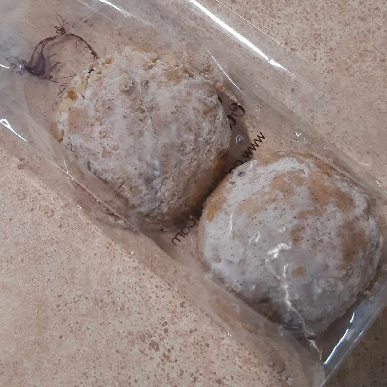 Polvorones de avellana