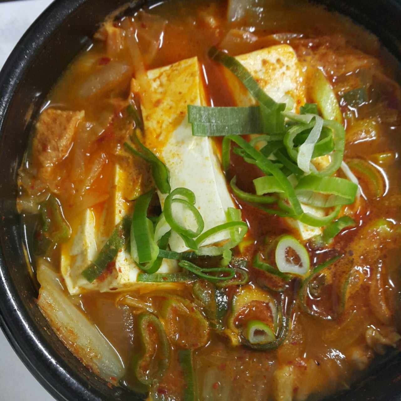 kimchi jigae