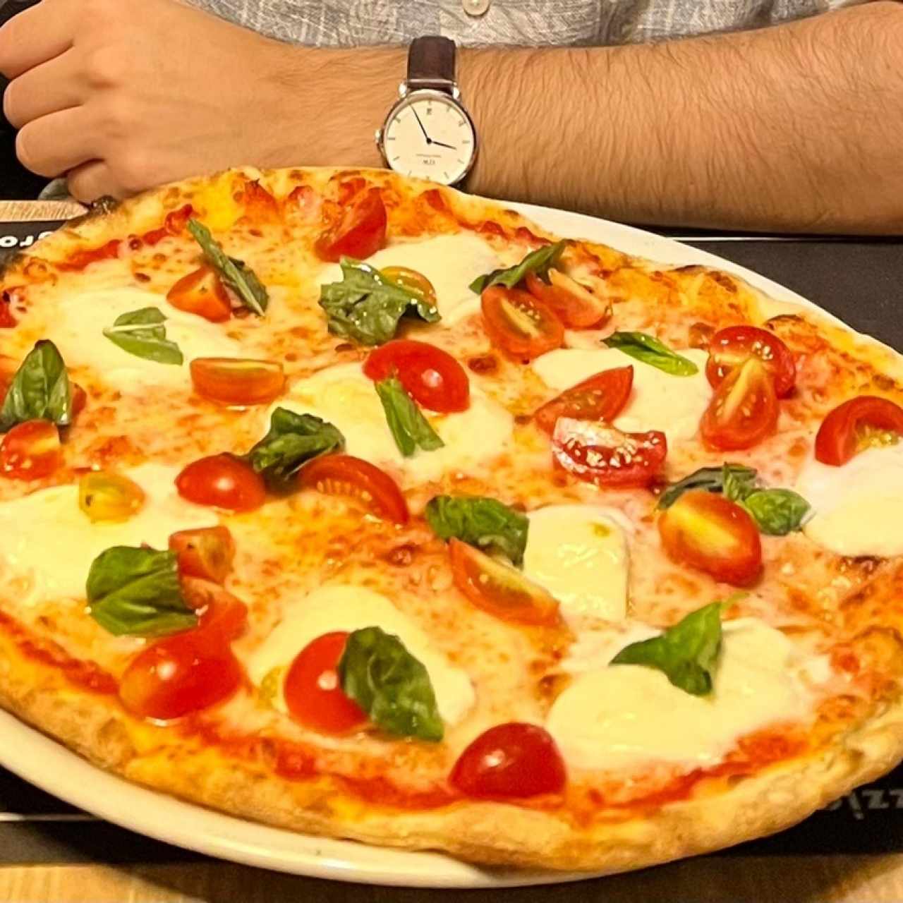 Pizza Gourmet - Caprese