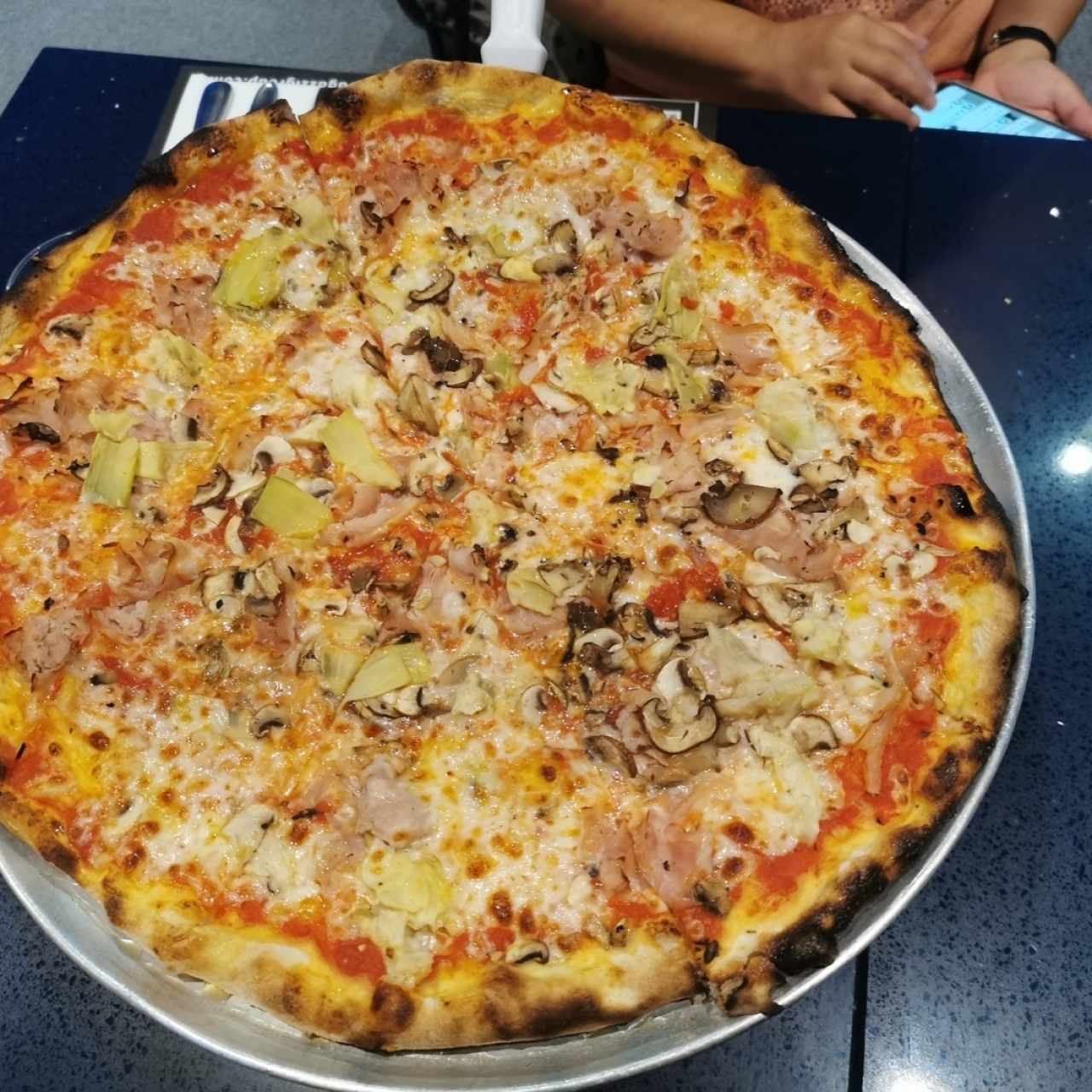 Pizza Tradizionale - Capricciosa