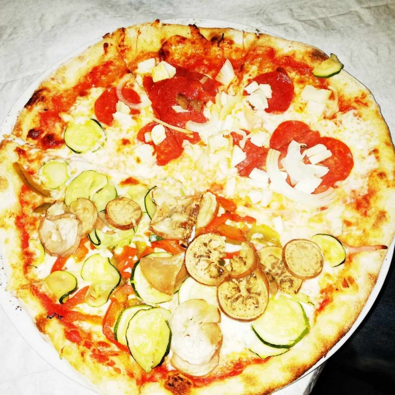 pizza viva Panamá y pizza de vegetales 