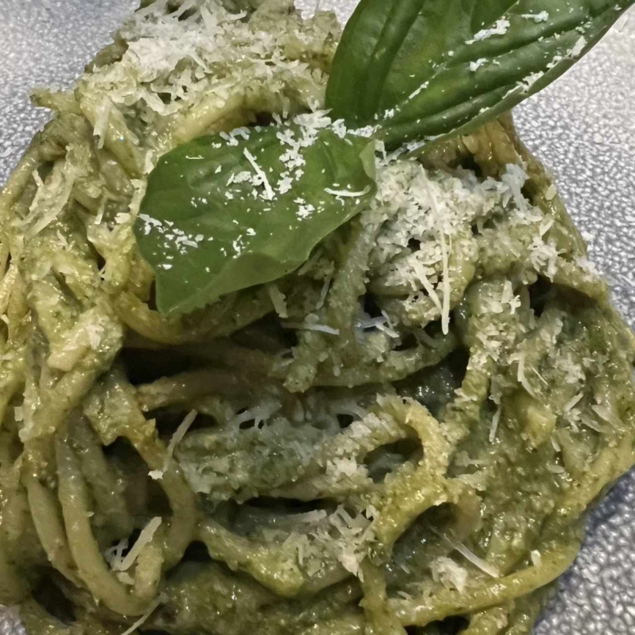 Pasta Tradizionale - Spaghetti Pesto Genovese