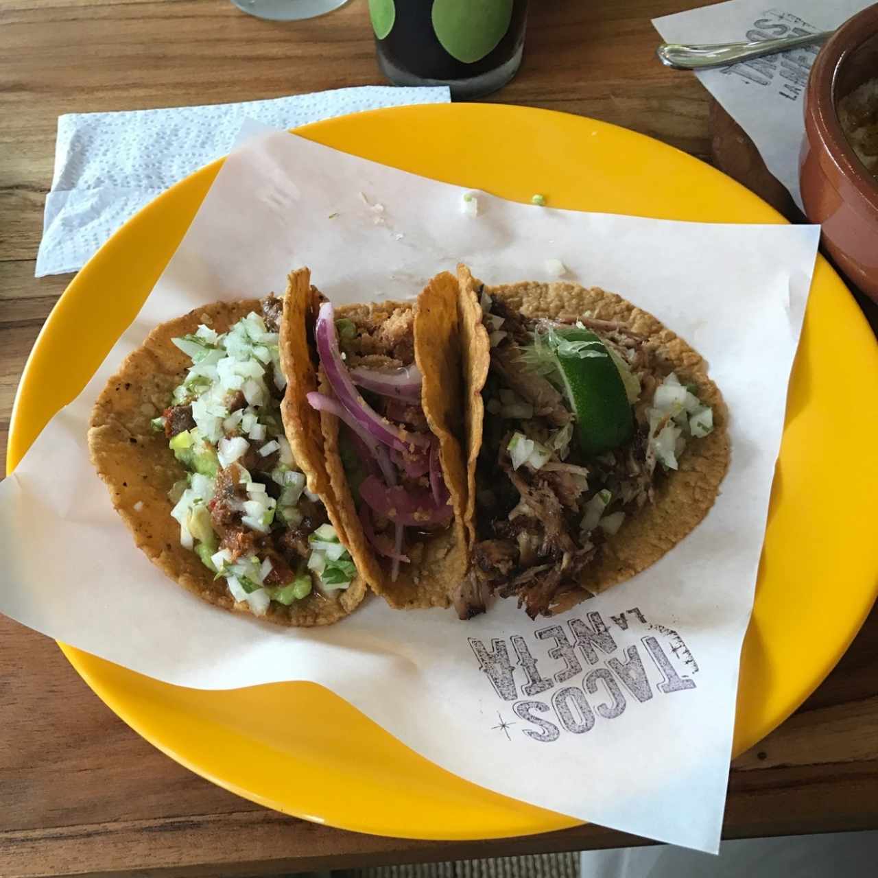 Tacos: Cochinita Pibil, Bistec Güey, Carnitas