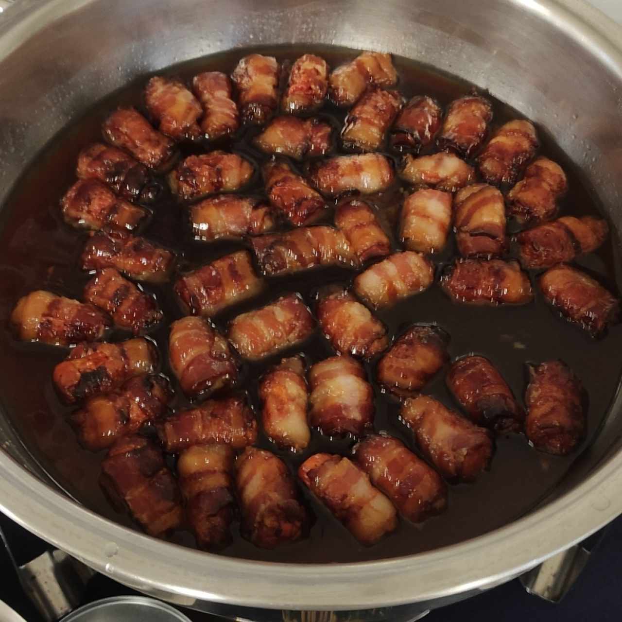 Choricitos envueltos en bacon y miel