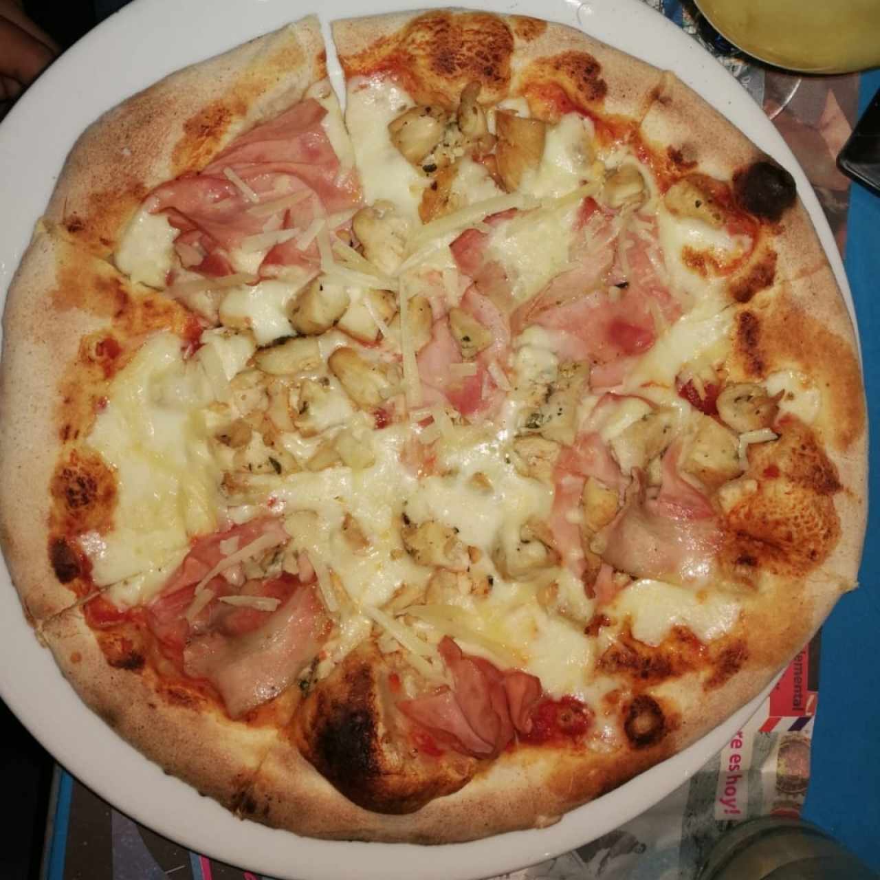 Pizza de Pollo Toscana