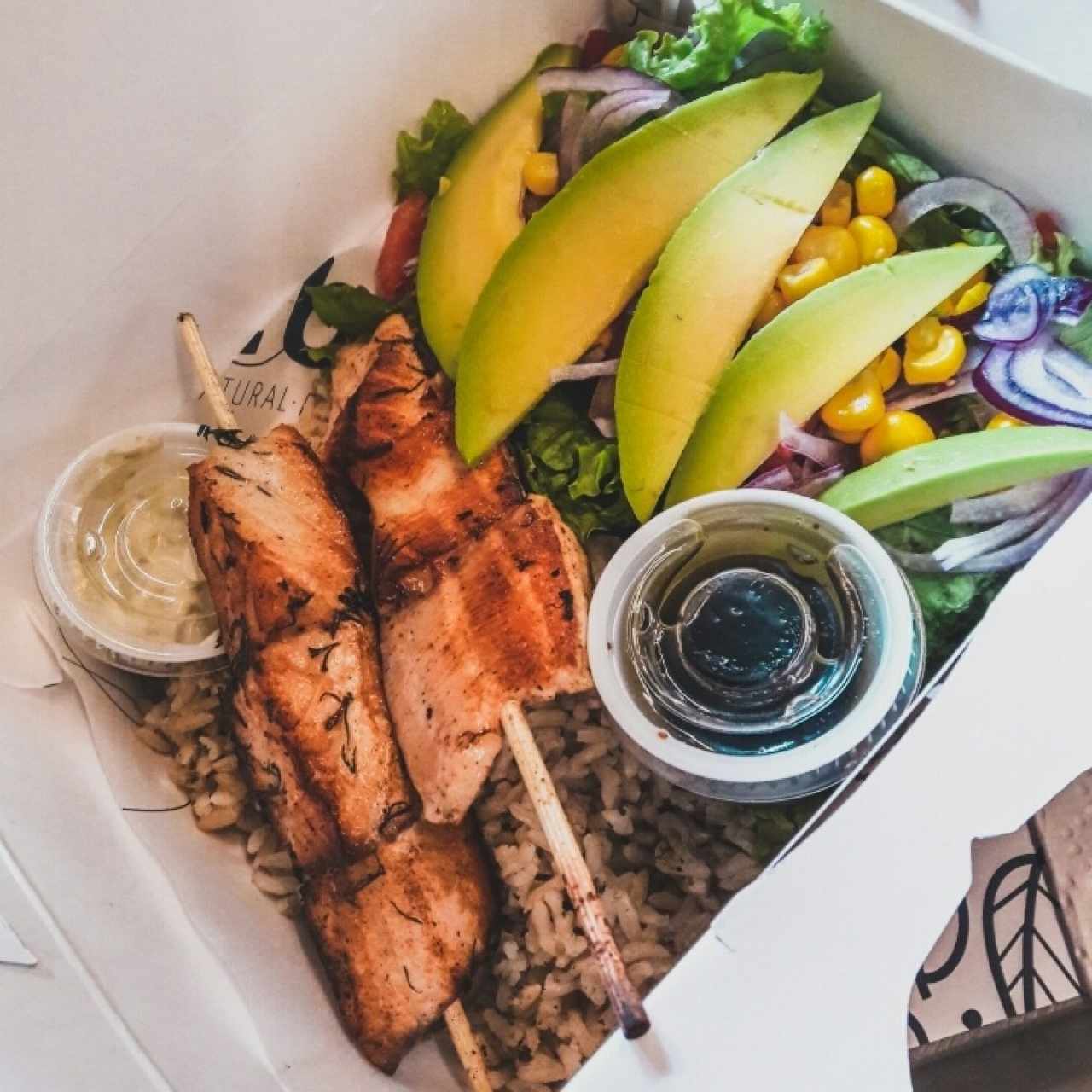 Hot box con Salmon