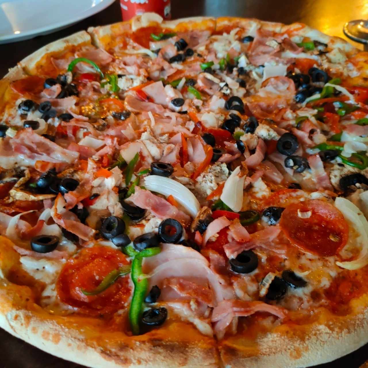 Pizzas - Pizza Costa Verde