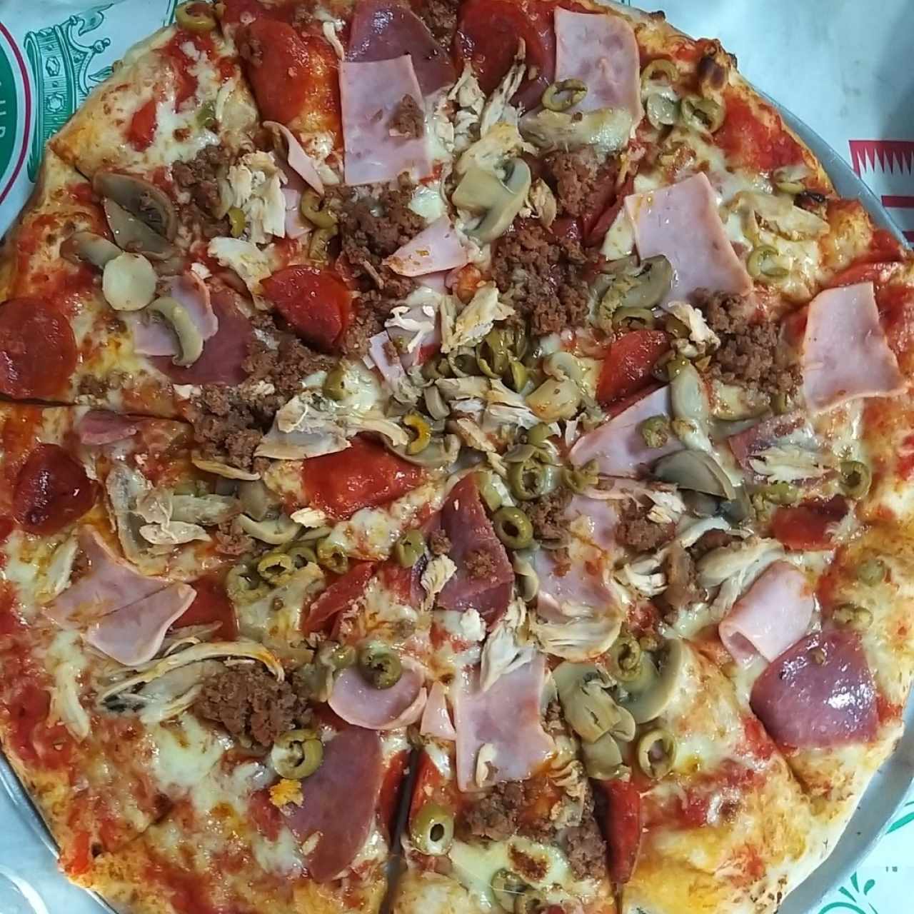 Pizza Super Napoli