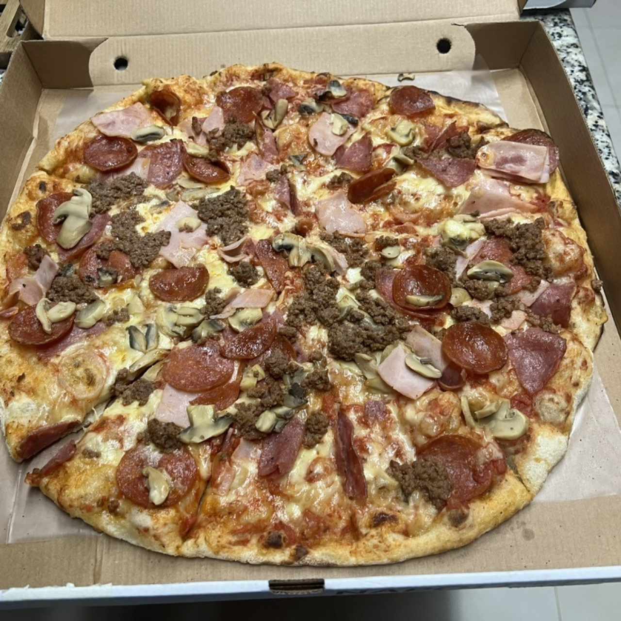 Pizza Napoli