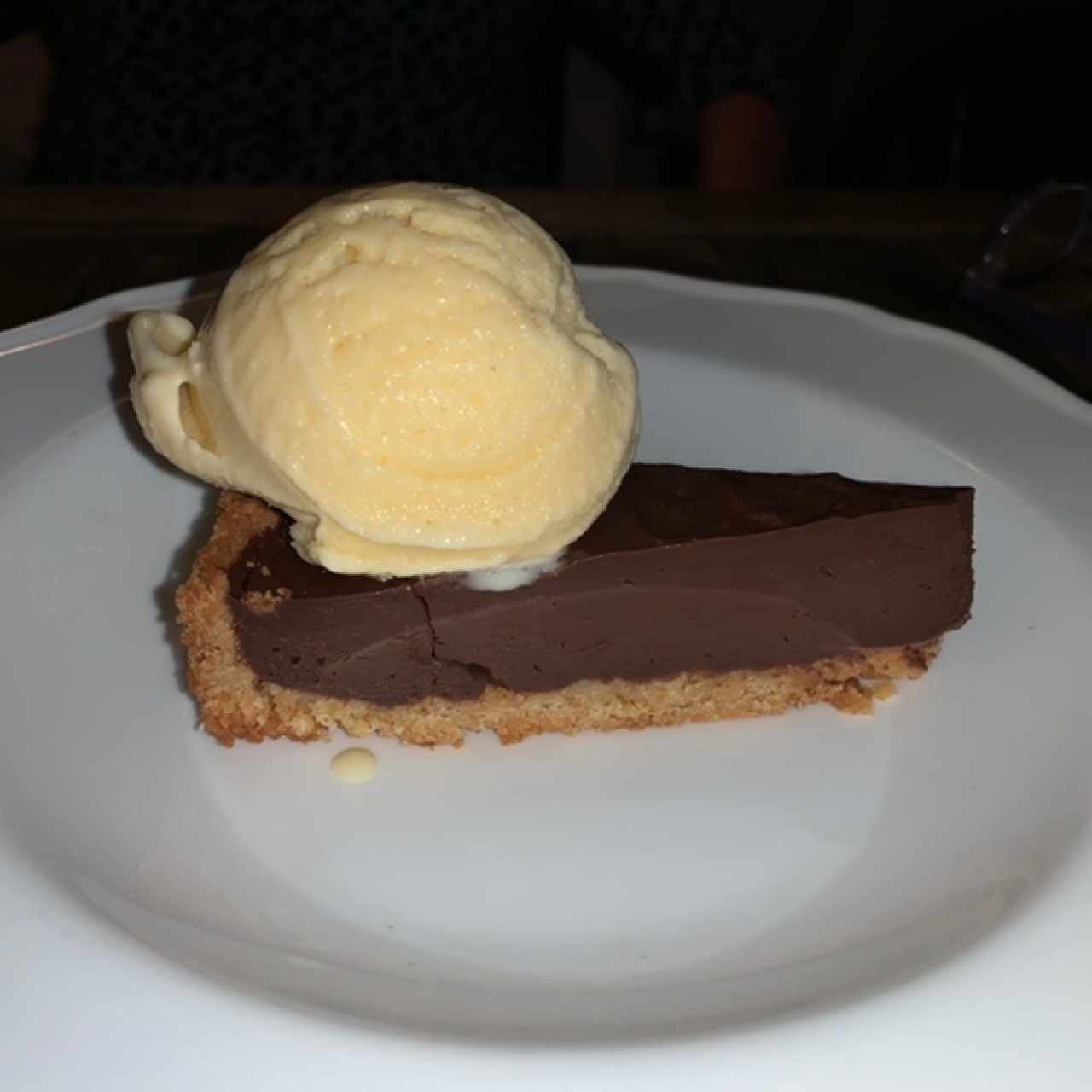 pie de chocolate con helado