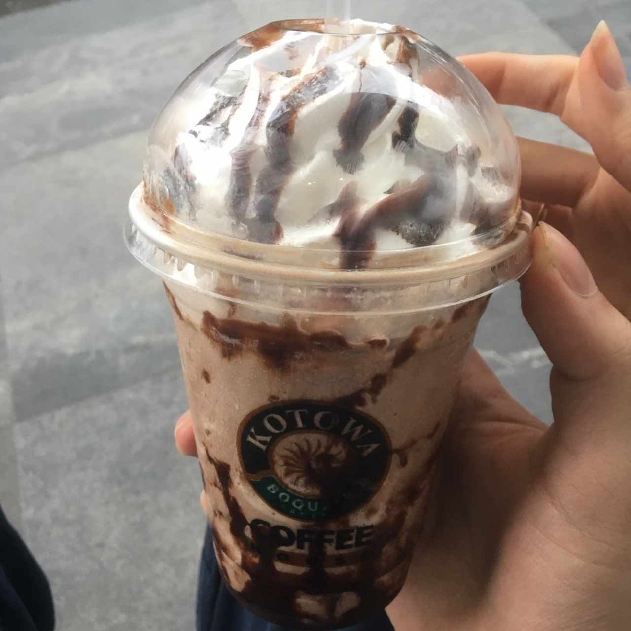 hot chocolate frappe con cafe