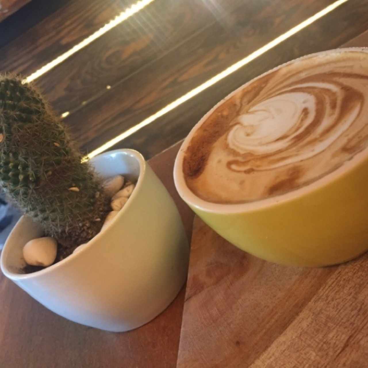 capuchino en leche de almendras