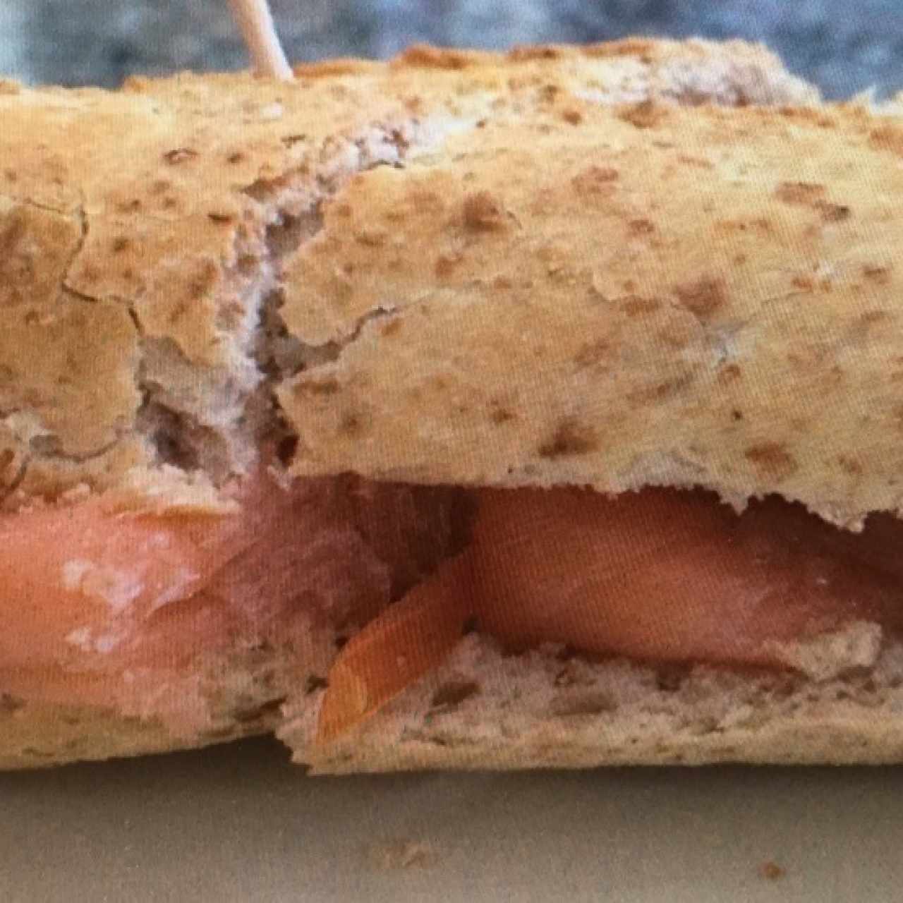 salmon sandwich 