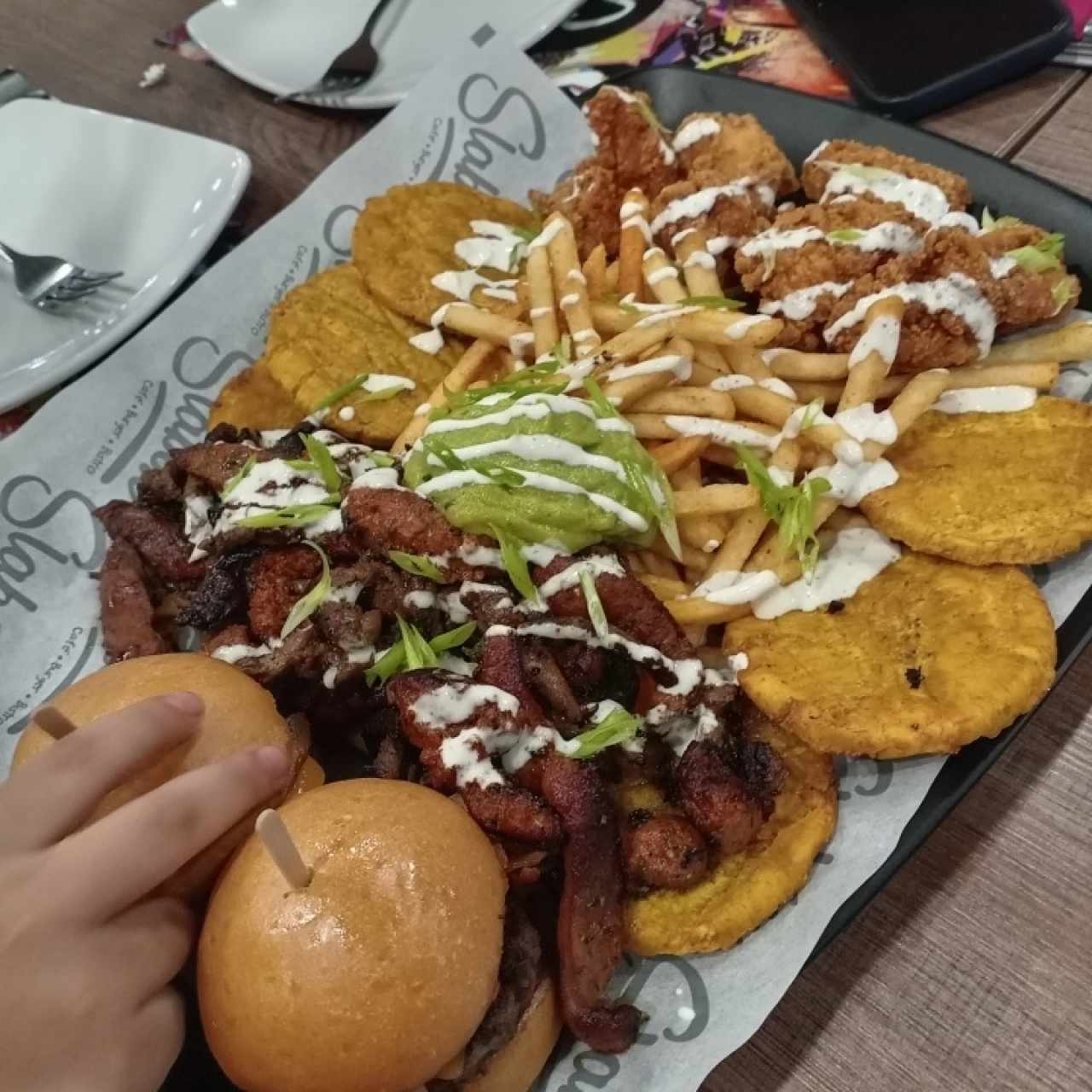 Para Compartir - Picada Slabón PTY