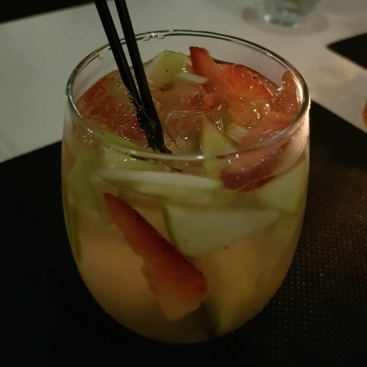 lychee sangría 