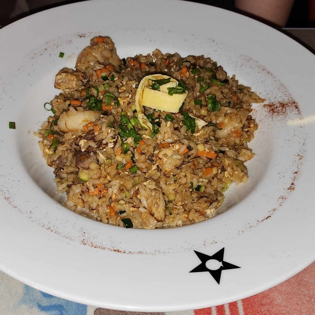 Imprescindibles Arroces - Yakimeshi Mixto