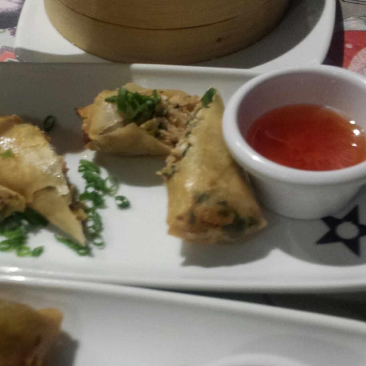 Spring rolls de pollo