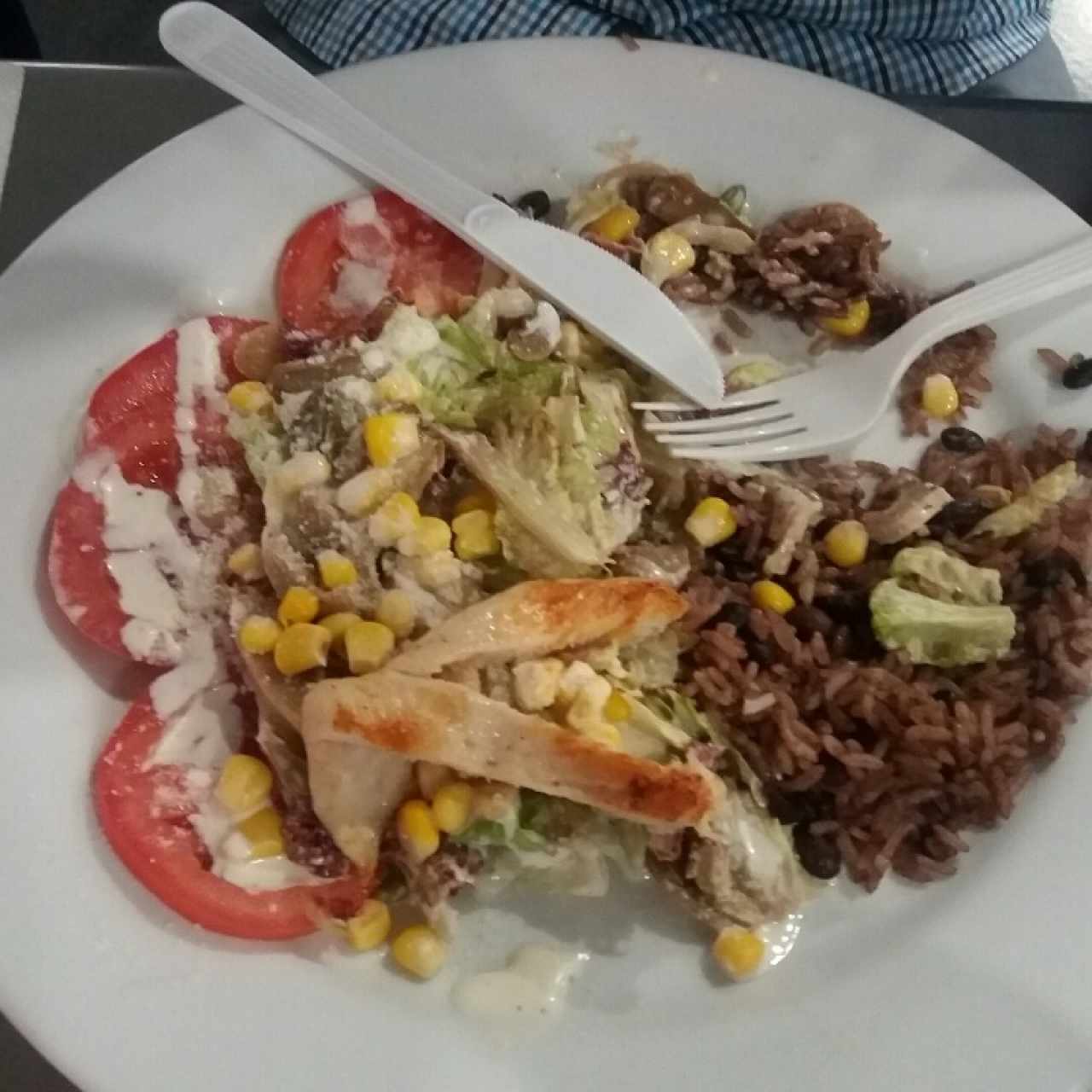 ensalada con arroz con frijoles