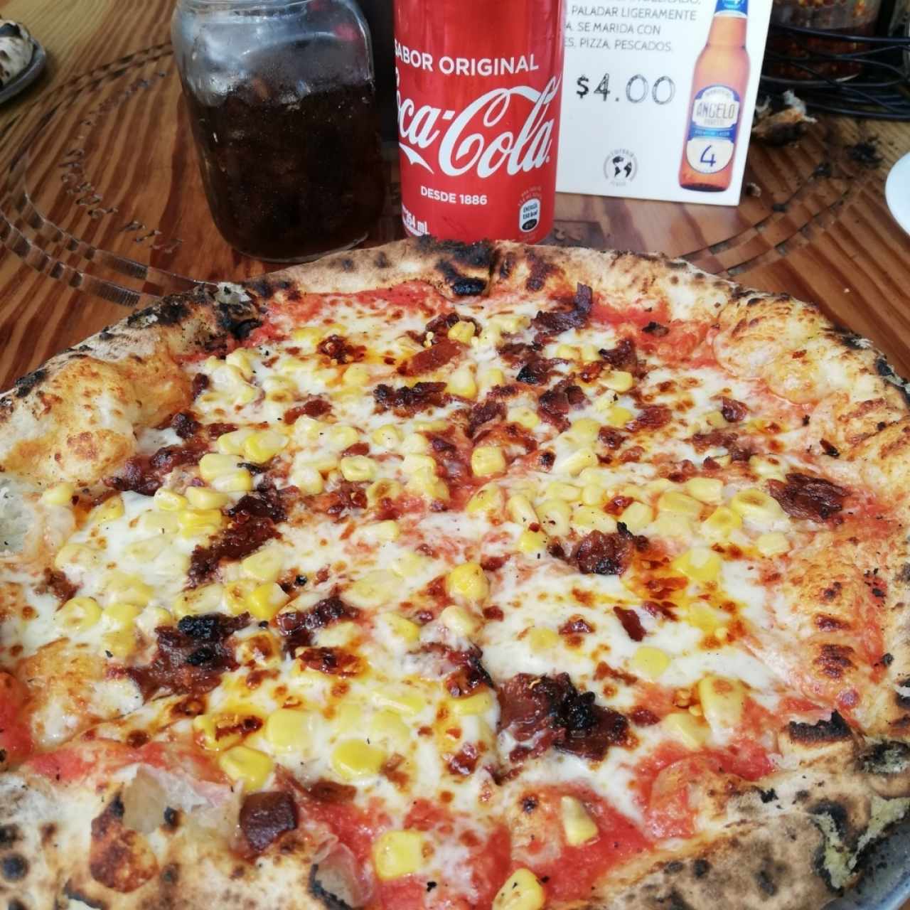 Pizza de tocino con maiz 😍