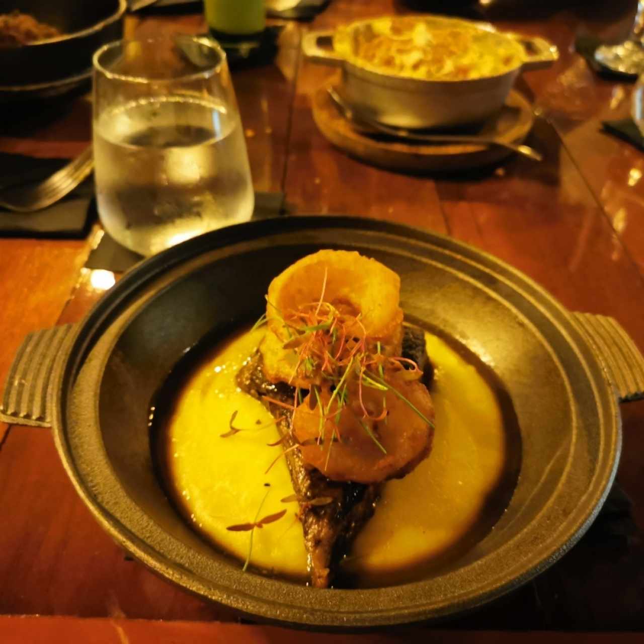 short Rib en cama de polenta