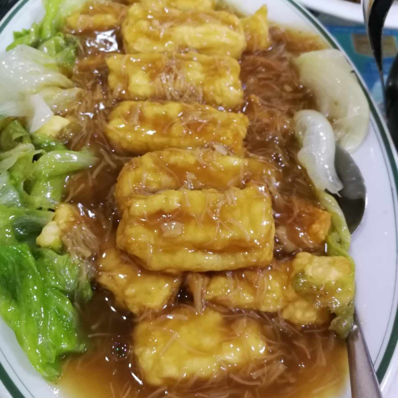 Tofu en salsa de conchuela 