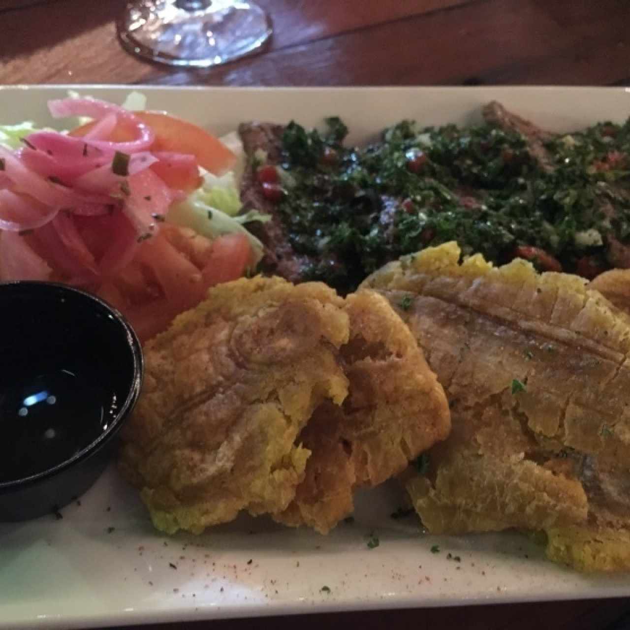 Filete de res con chimichurri 