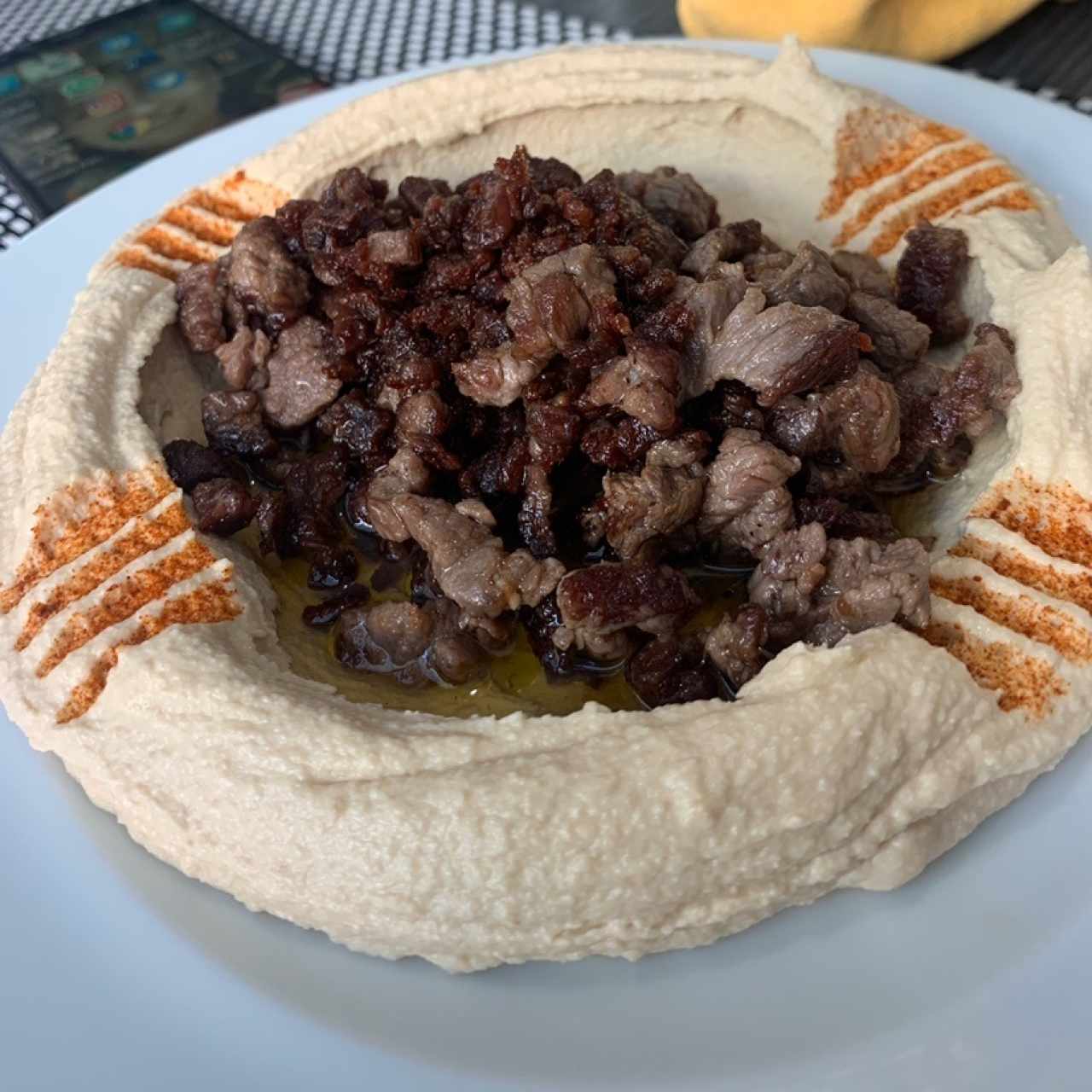 humus con carne