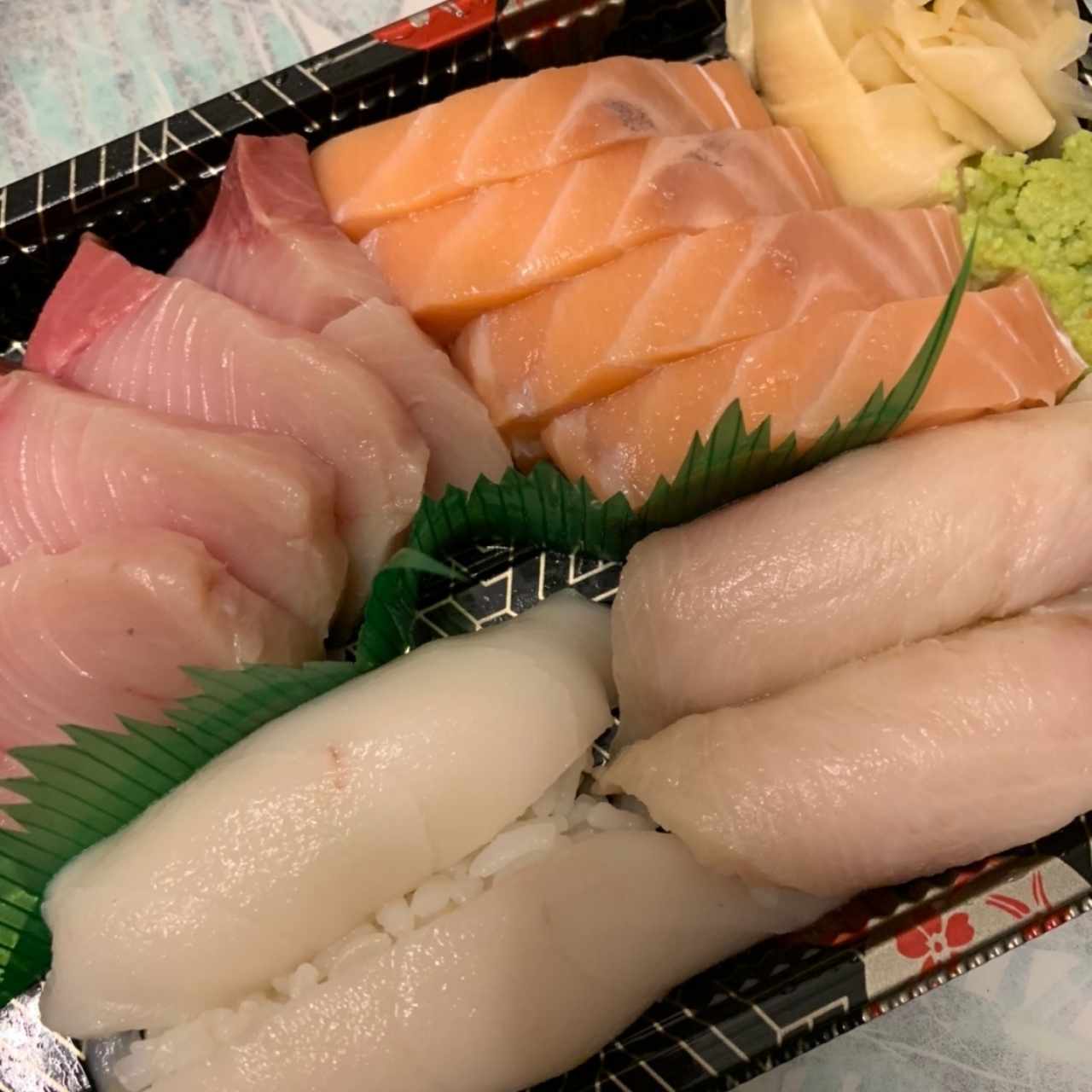 Nigiri sushi - Salmon
