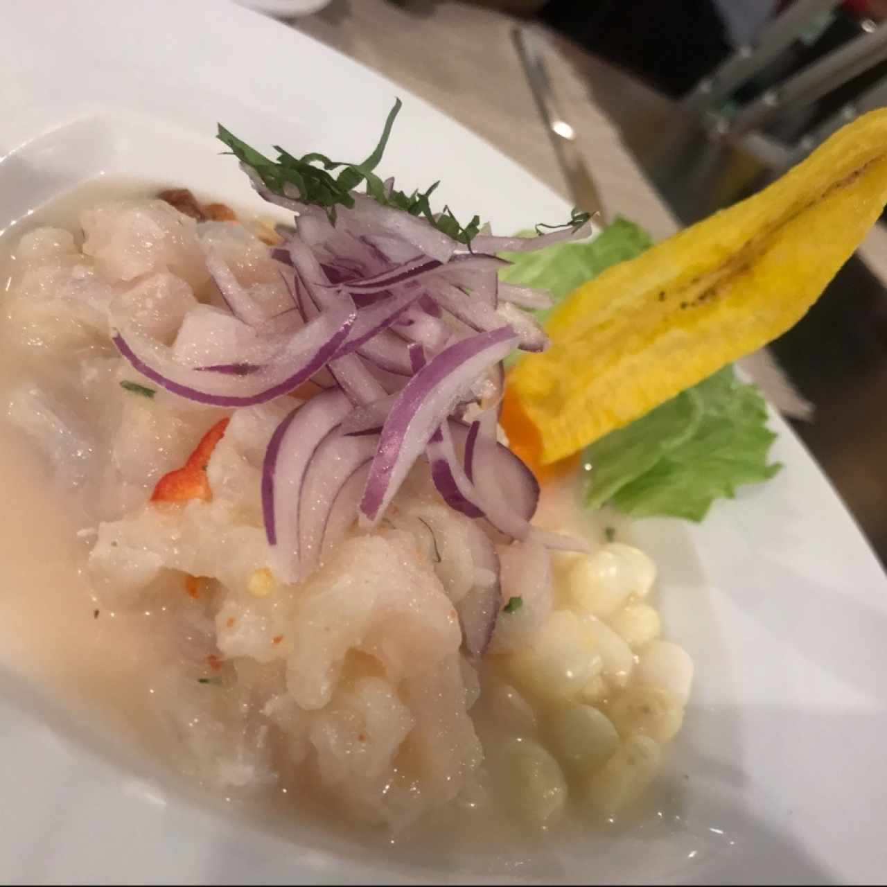 ceviche de corvina tradicional peruano ( rico pero bien picante )