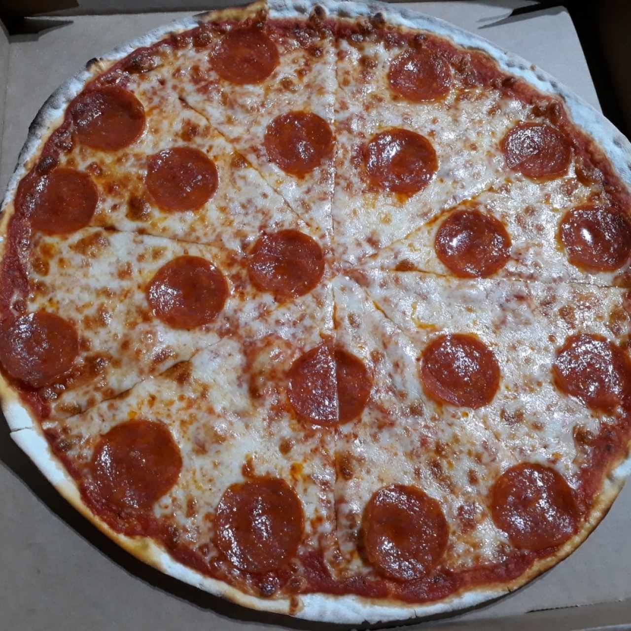 Pizza de Peperonni