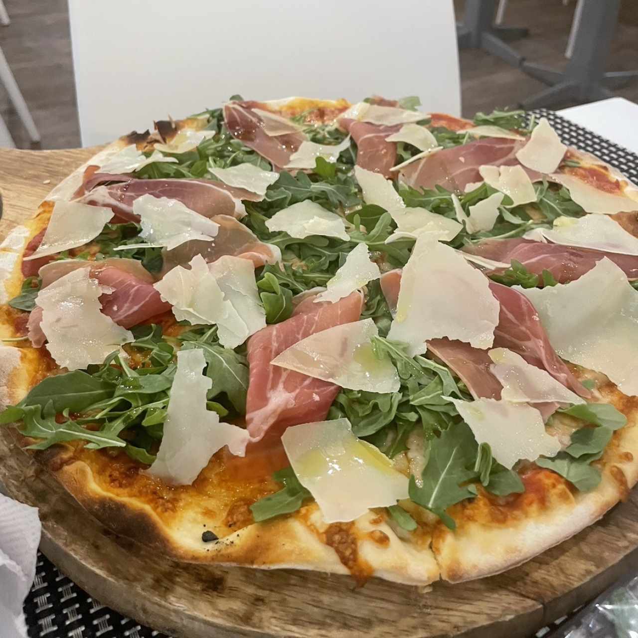Pizza Prosciutto e Tartufo