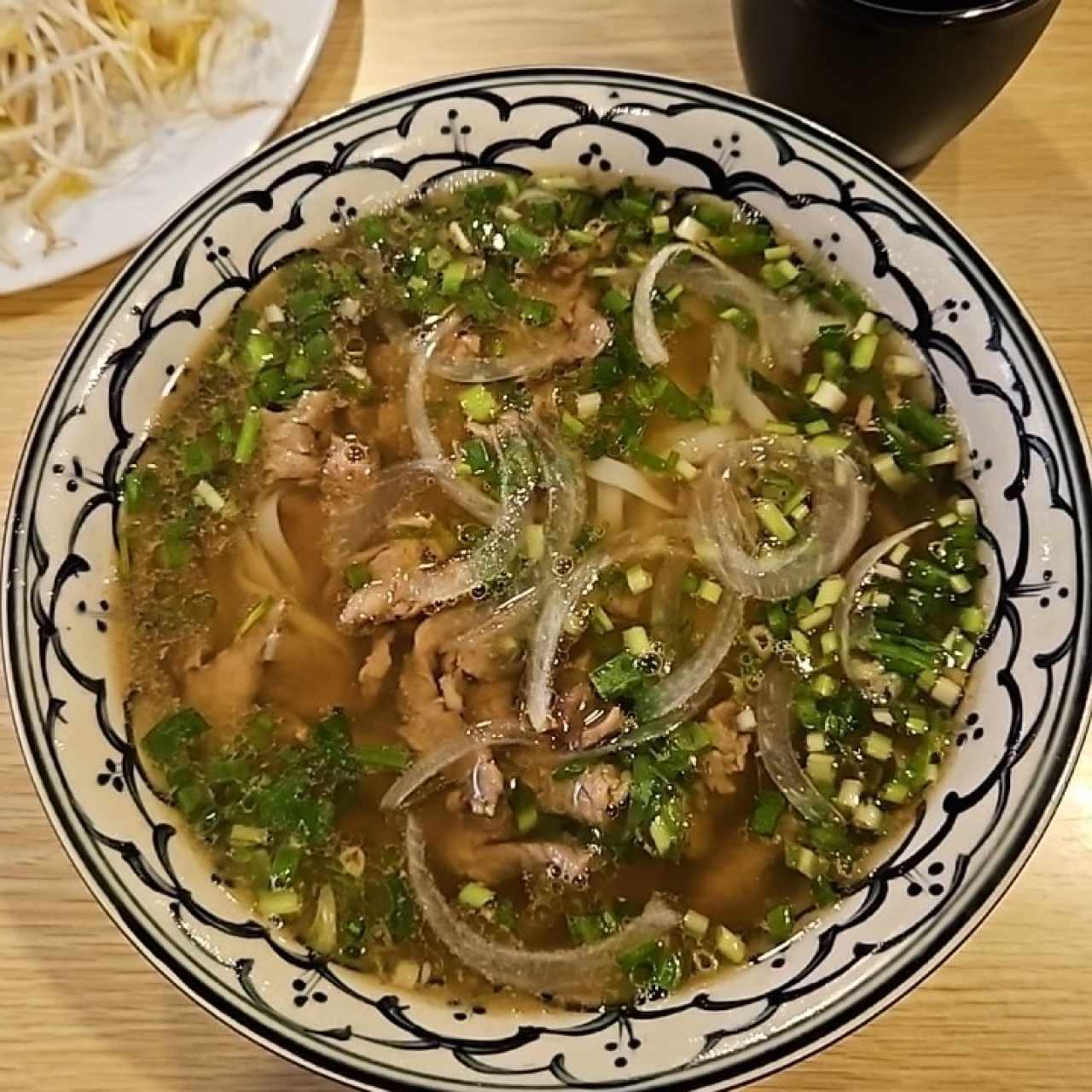 pho de carne y ajo