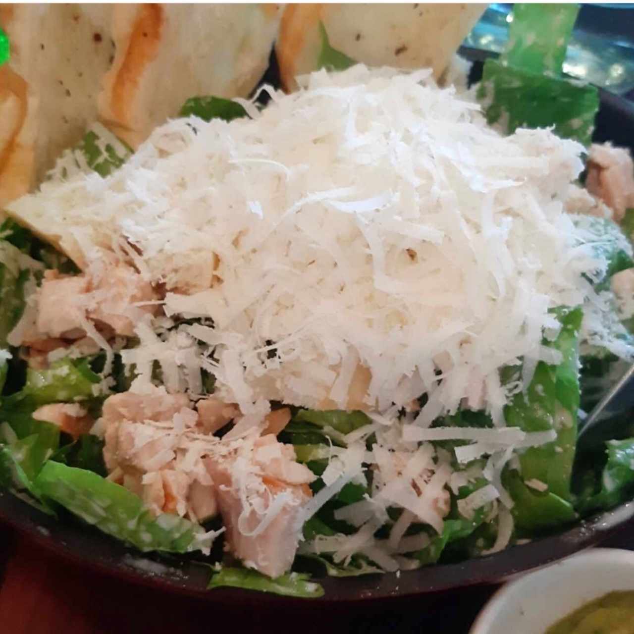 Ensalada Cesar con pollo