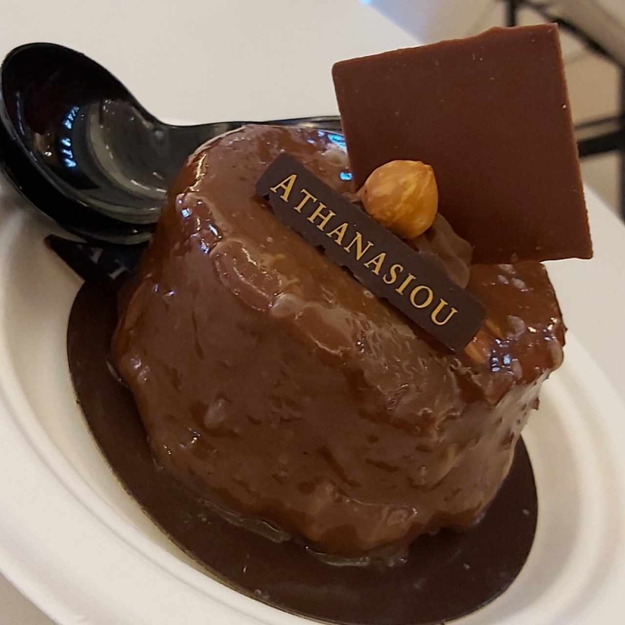 Mousse de chocolate (no es el nombre pero describe la mayor parte de su interior)