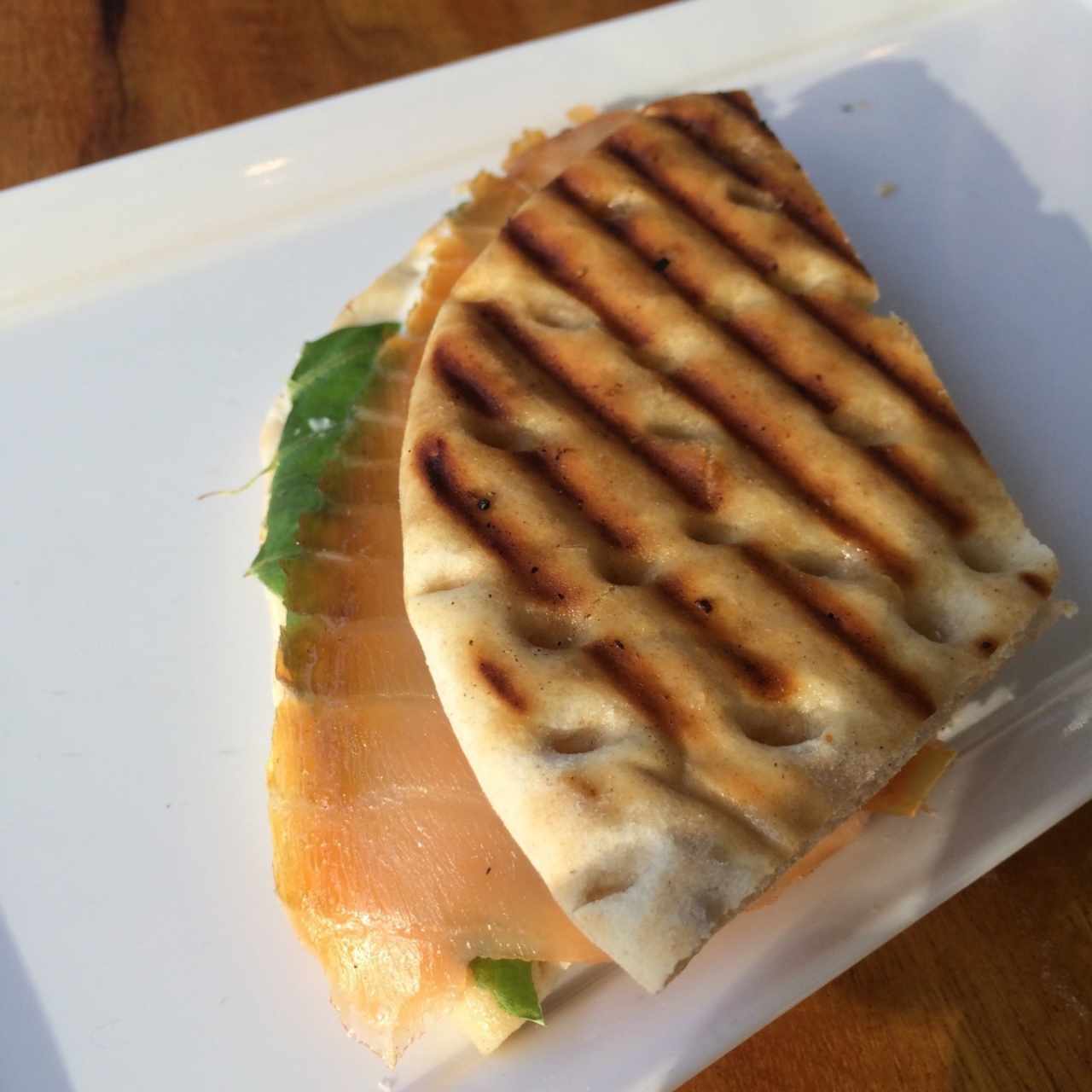 sandwich de salmon ahumado 
