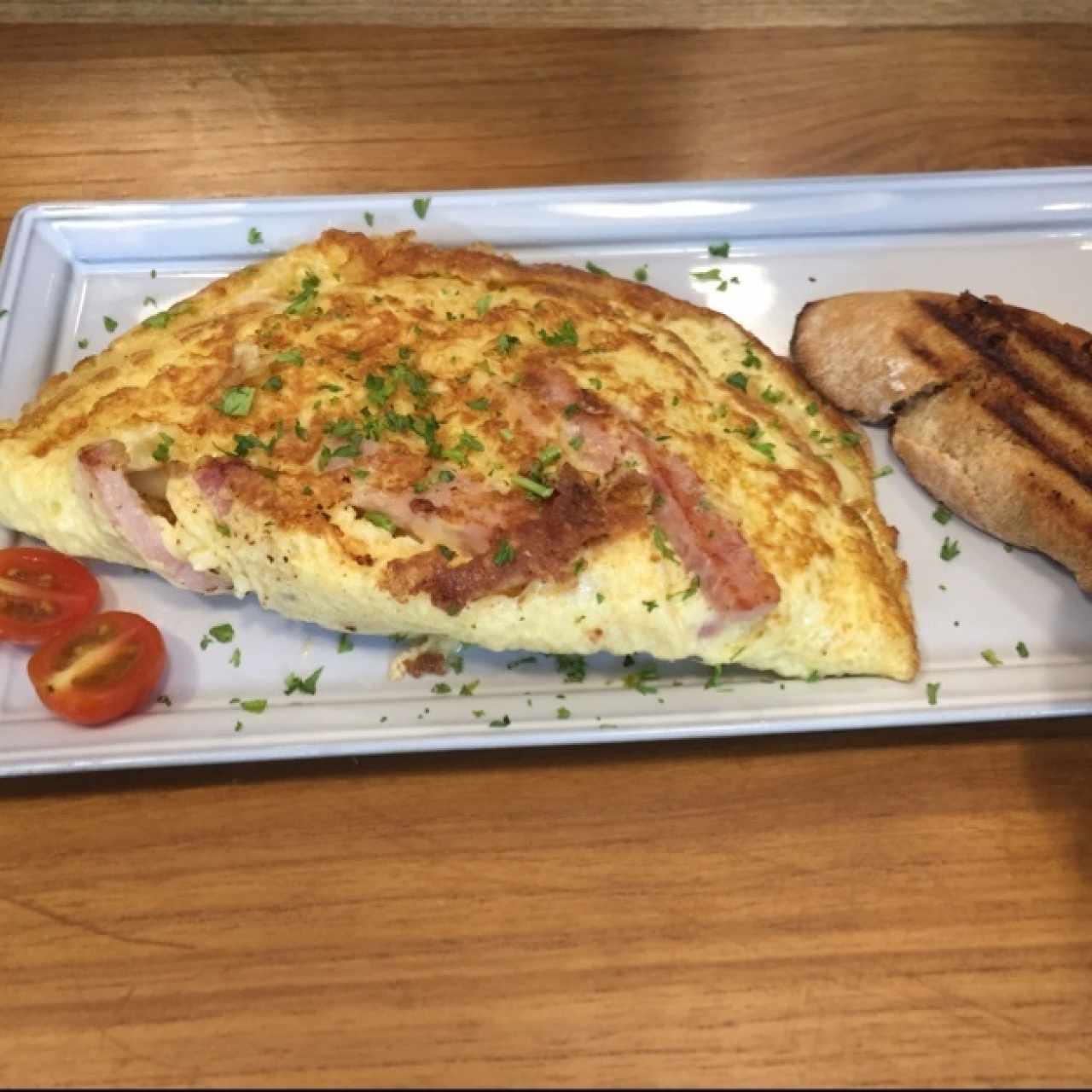 Omelette Jamon y Queso