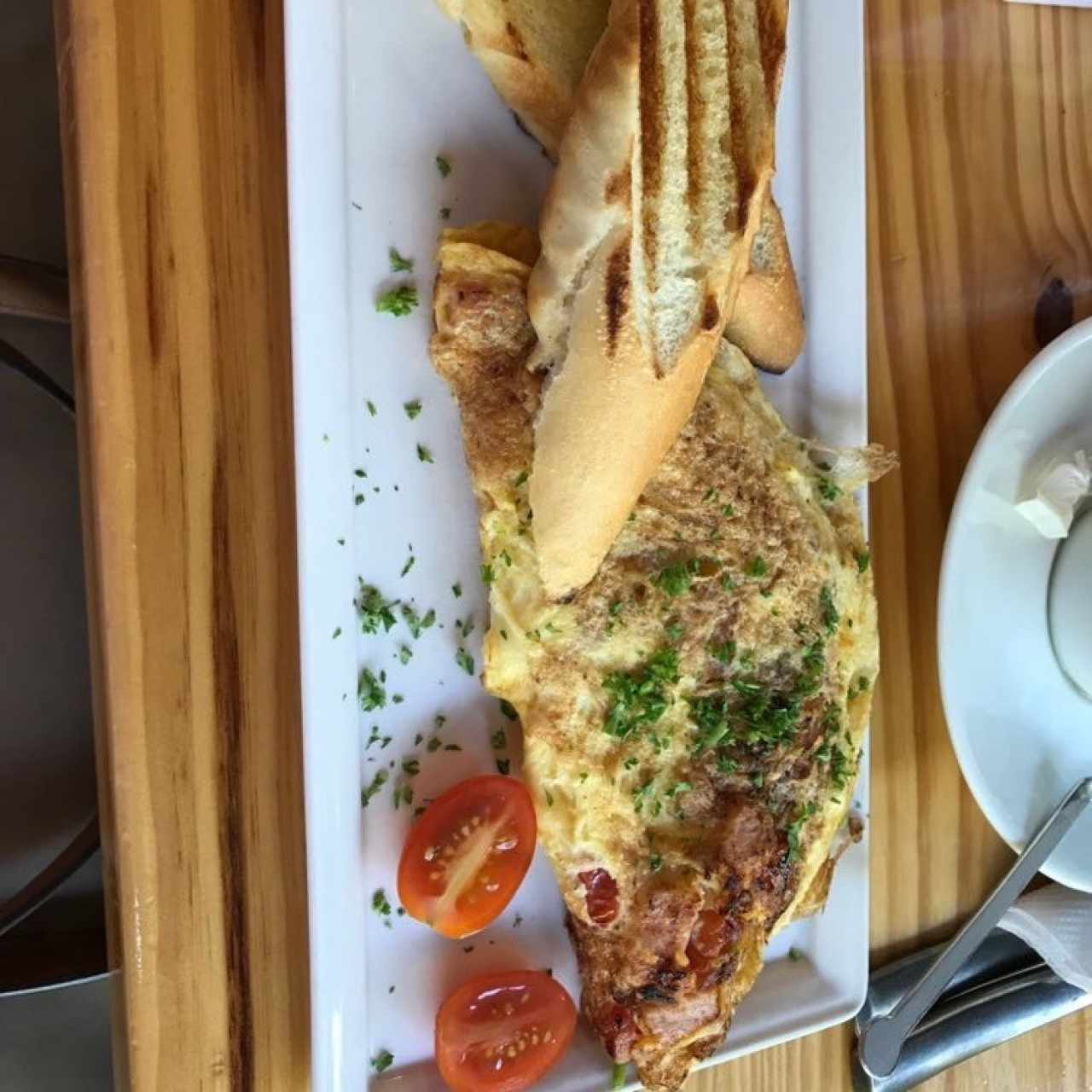 Omelette con Jamón y Pavo