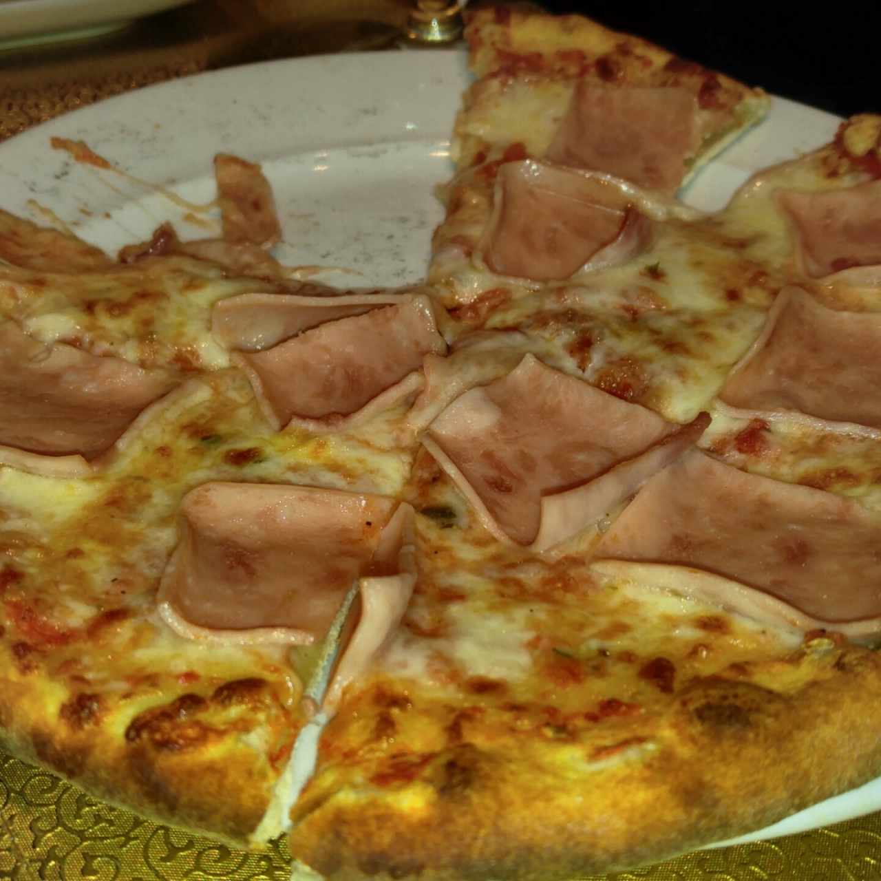 Pizza de jamón