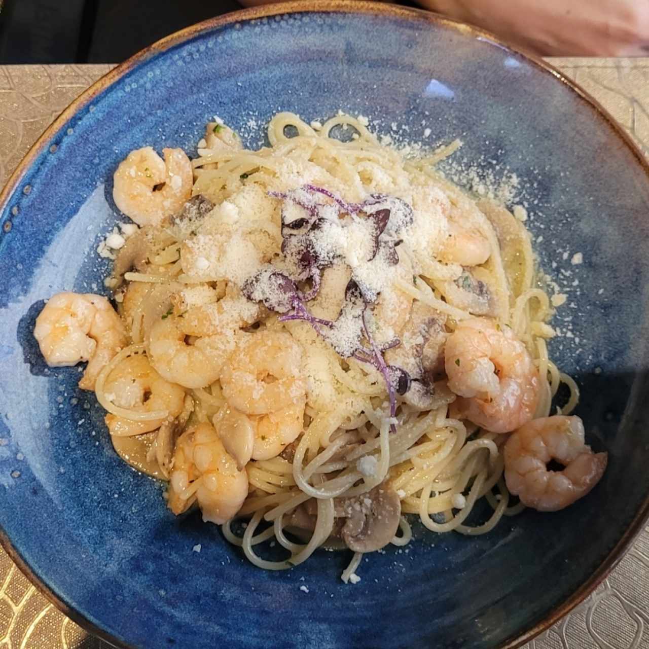 Spaghetti Fungi y Gambas